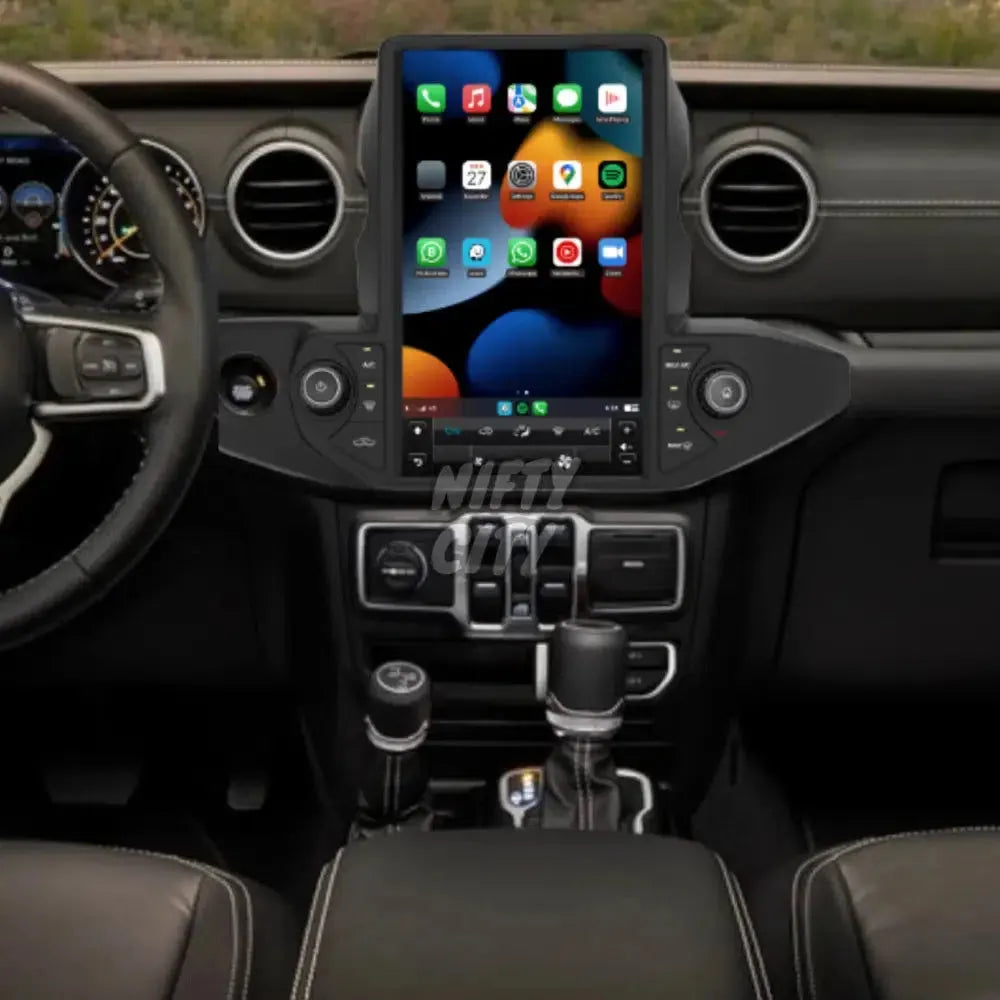 Jeep Wrangler 2018–2021 CarPlay & Android Auto Screen — product view 1